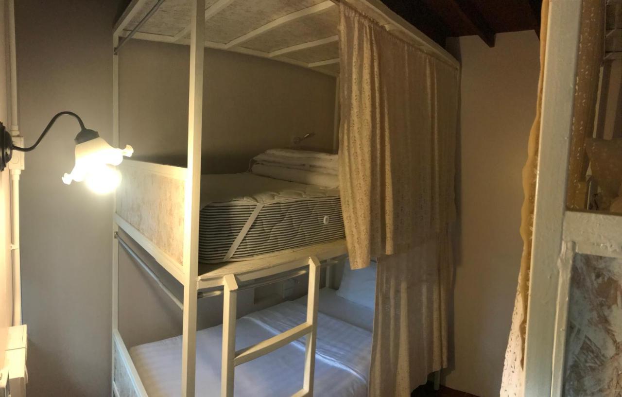 Insight Hostel Чиангмай Экстерьер фото