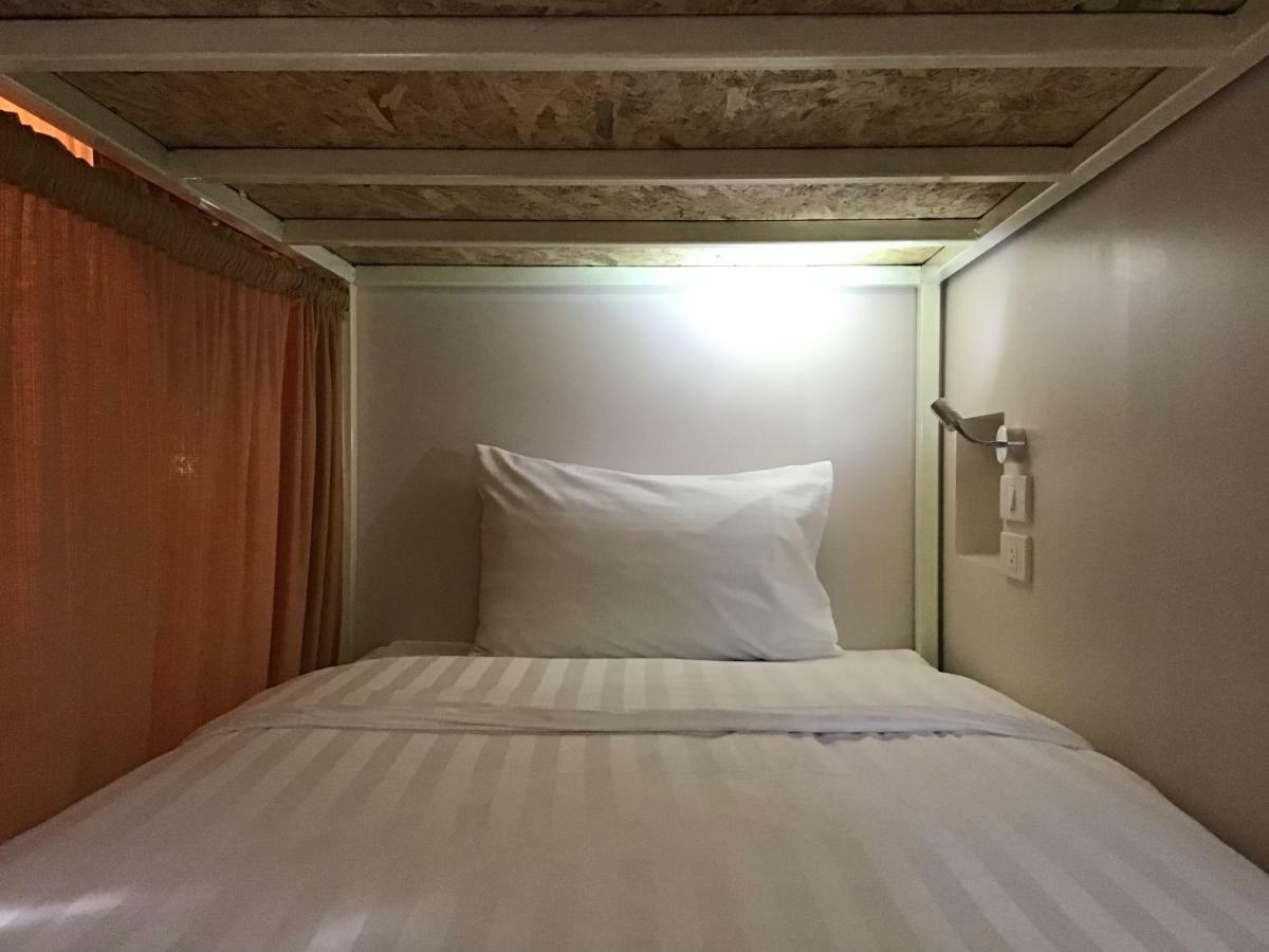 Insight Hostel Чиангмай Экстерьер фото